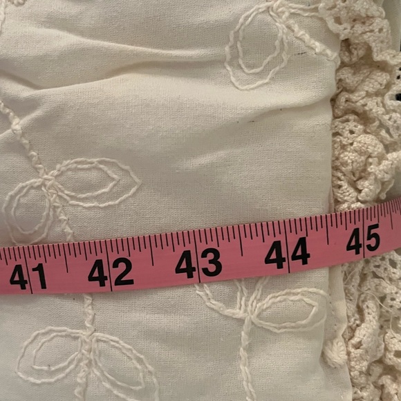 Crib size comforter and blanket set (2 blankets, different weights). Off… - Picture 6 of 16